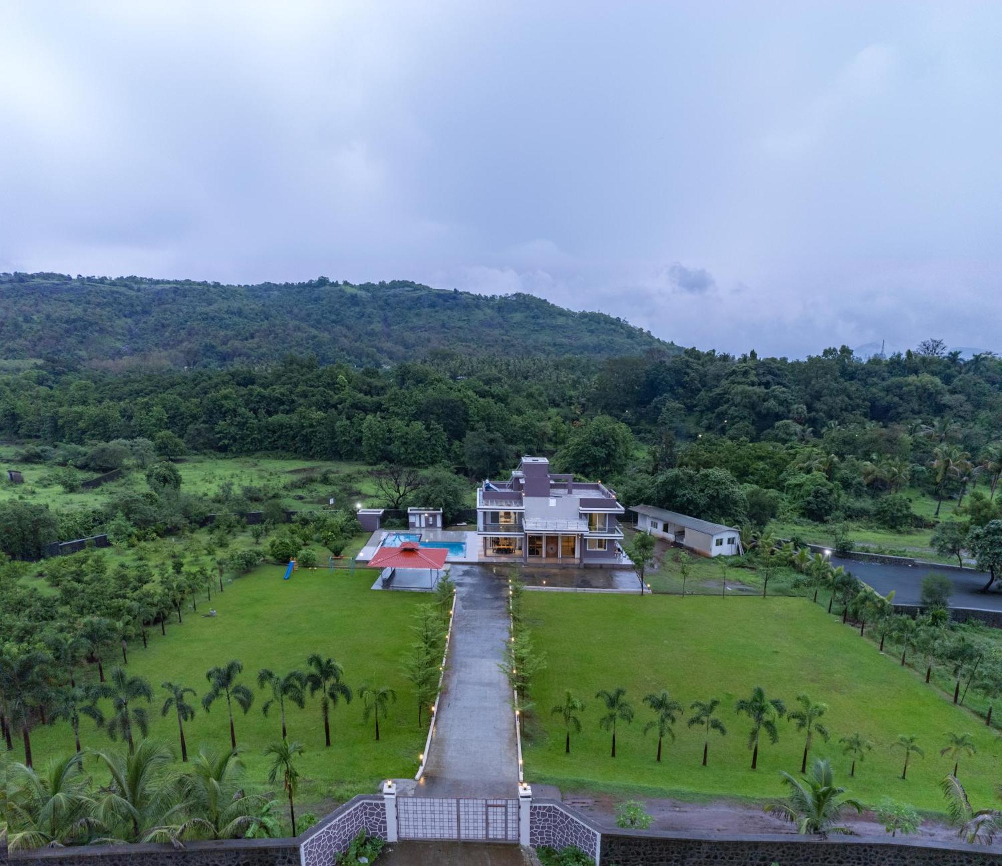 Stayscape Shreeji Farms 4Bhk Karjat Zewnętrze zdjęcie
